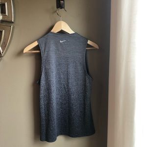 Nike Tops - Nike Dri-Fit workout tank Nike Tops - Nike Dri-Fit workout tank